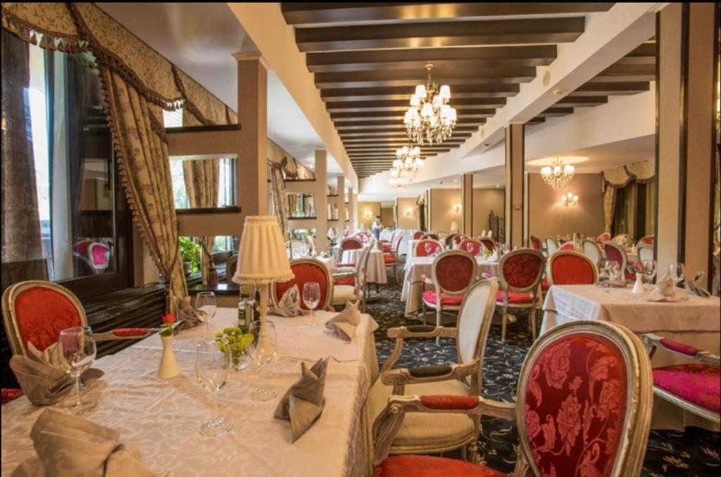 Alpin Resort Hotel - Apartamentele 2403-2404- Proprietate Administrata De Gazda Privata Poiana Brasov Luaran gambar